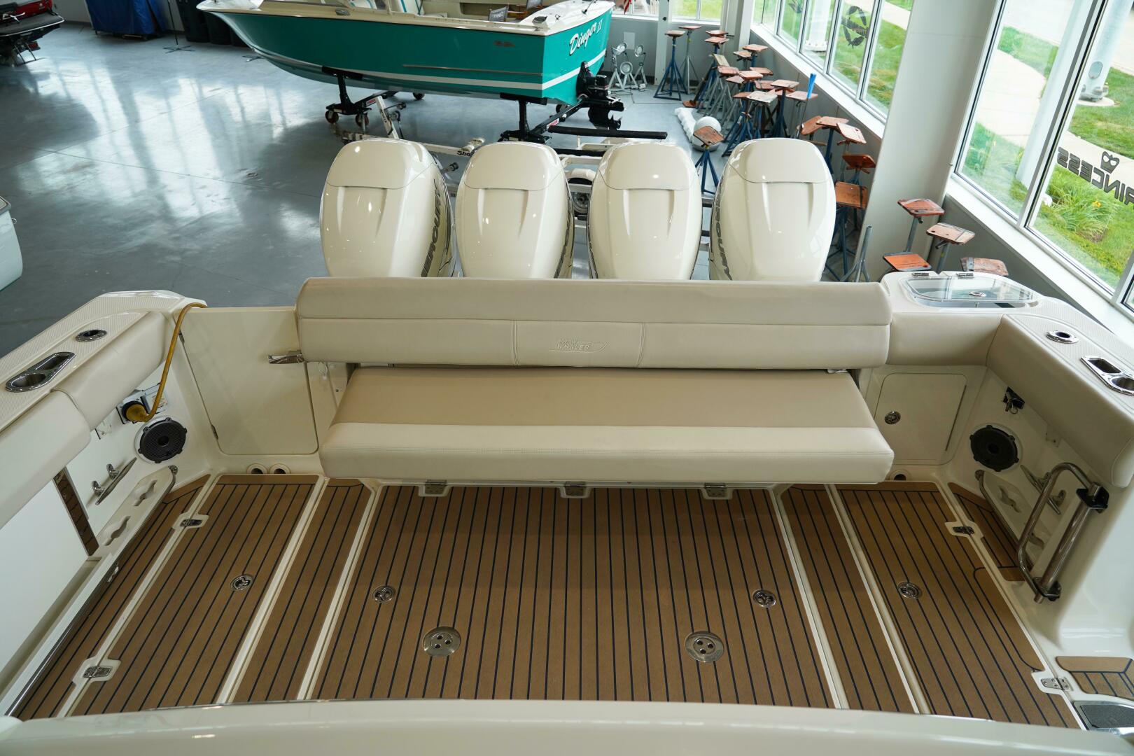 Slide: The Image of Boston Whaler 420 Outrage 2019 - 4825993