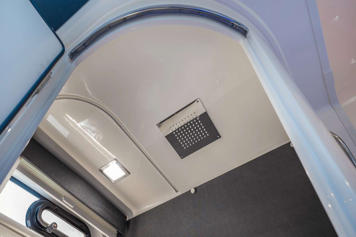 Slide: The Image of Boston Whaler 420 Outrage 2025 - 65