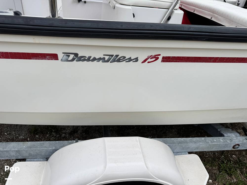 Slide: The Image of Boston Whaler Dauntless 15 1996 - 11