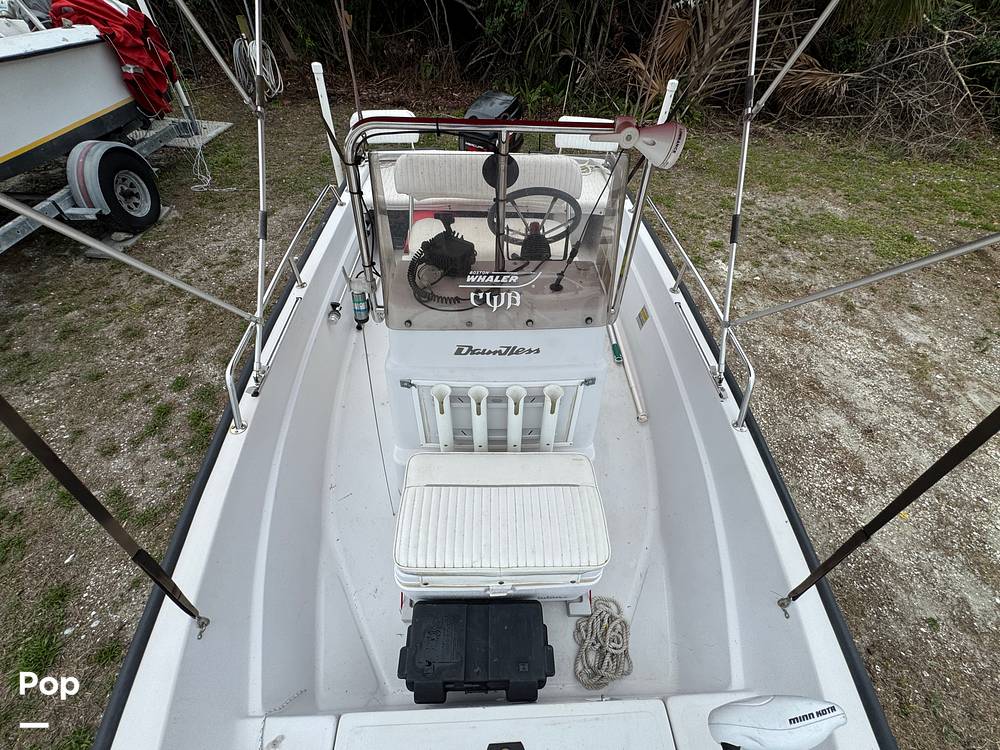 Slide: The Image of Boston Whaler Dauntless 15 1996 - 23