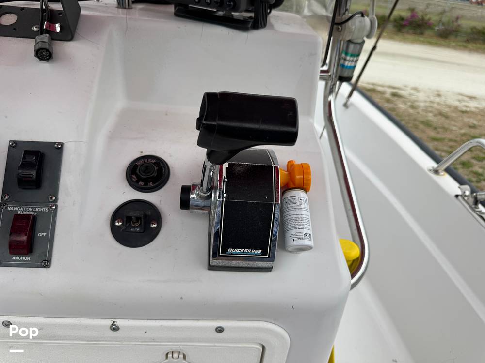 Slide: The Image of Boston Whaler Dauntless 15 1996 - 36