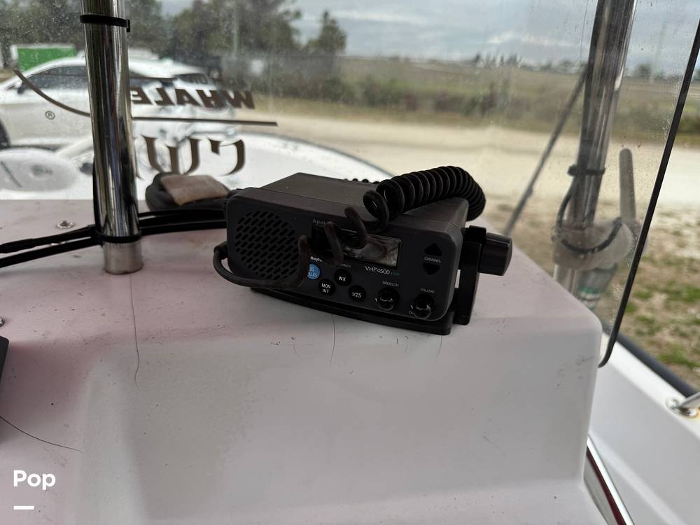 Slide: The Image of Boston Whaler Dauntless 15 1996 - 38