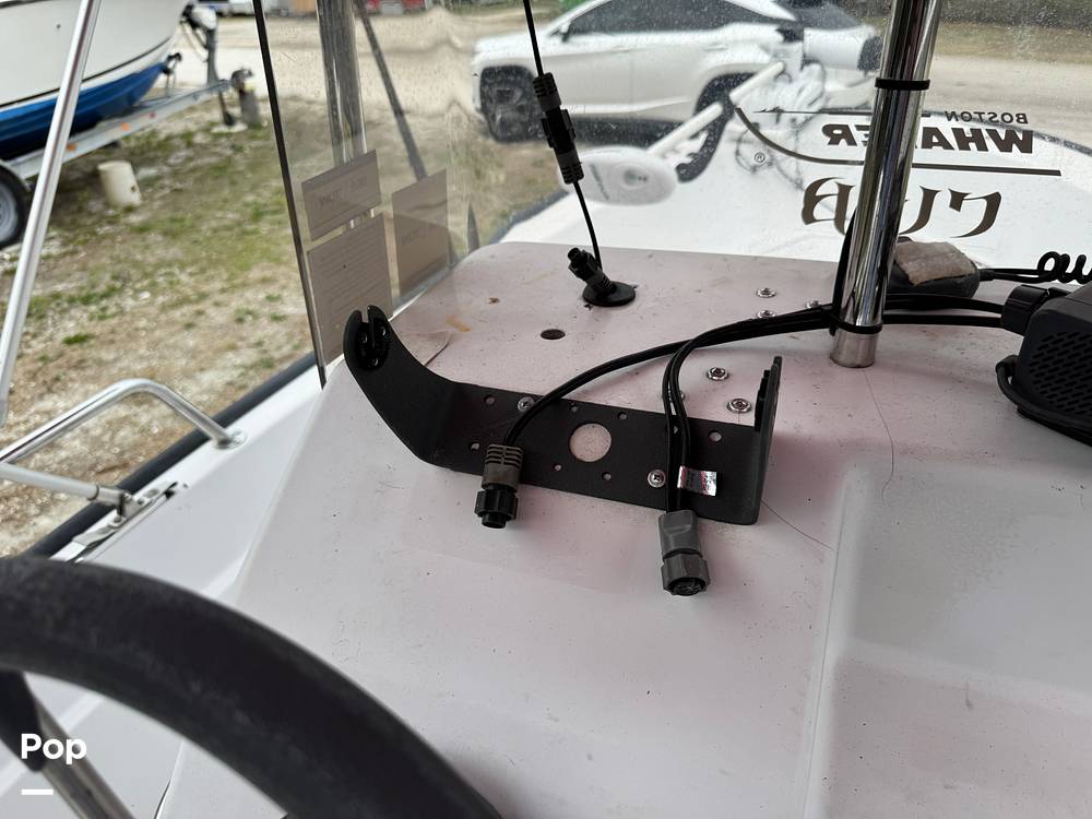 Slide: The Image of Boston Whaler Dauntless 15 1996 - 39