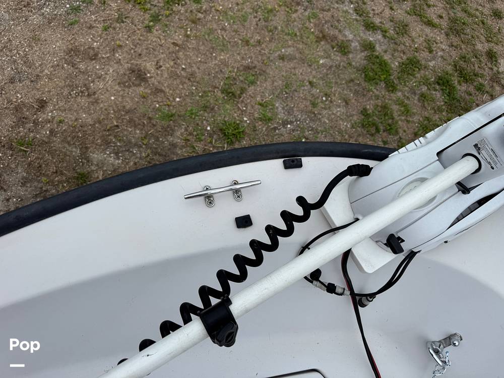 Slide: The Image of Boston Whaler Dauntless 15 1996 - 43