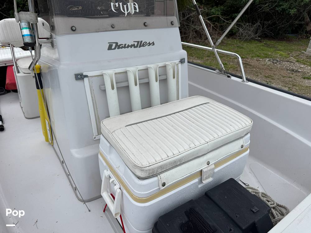 Slide: The Image of Boston Whaler Dauntless 15 1996 - 48
