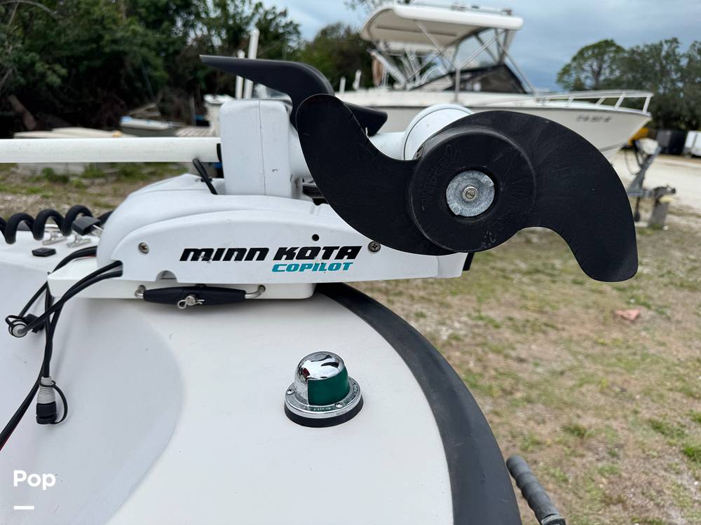 Slide: The Image of Boston Whaler Dauntless 15 1996 - 54