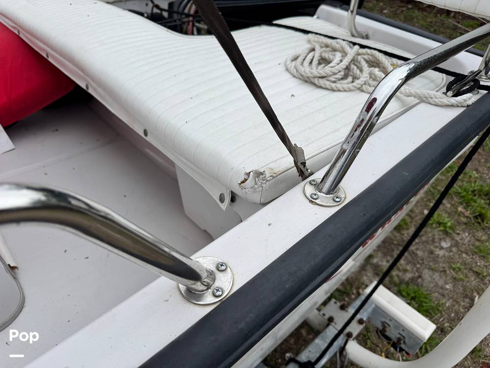 Slide: The Image of Boston Whaler Dauntless 15 1996 - 56