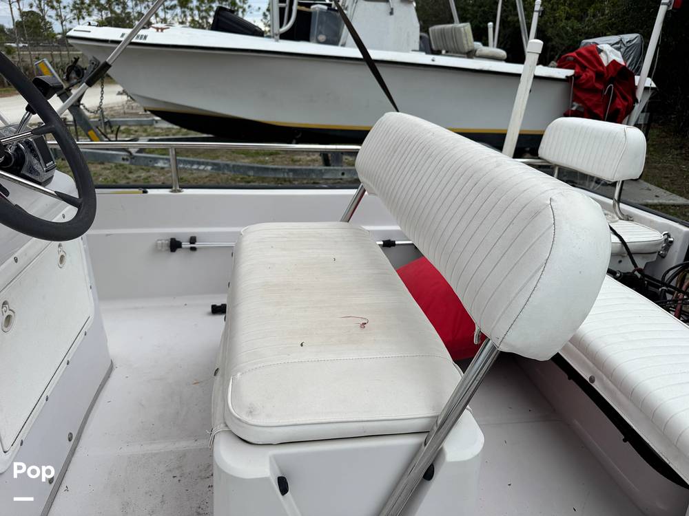 Slide: The Image of Boston Whaler Dauntless 15 1996 - 58