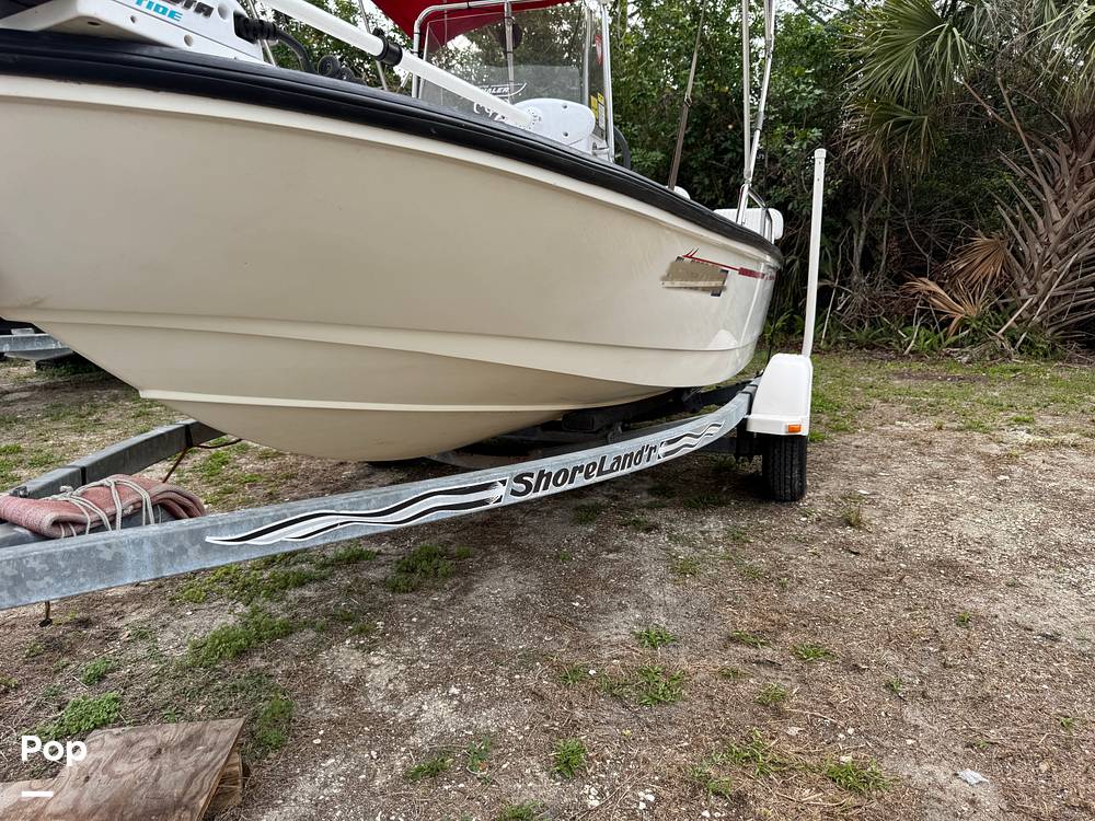 Slide: The Image of Boston Whaler Dauntless 15 1996 - 9