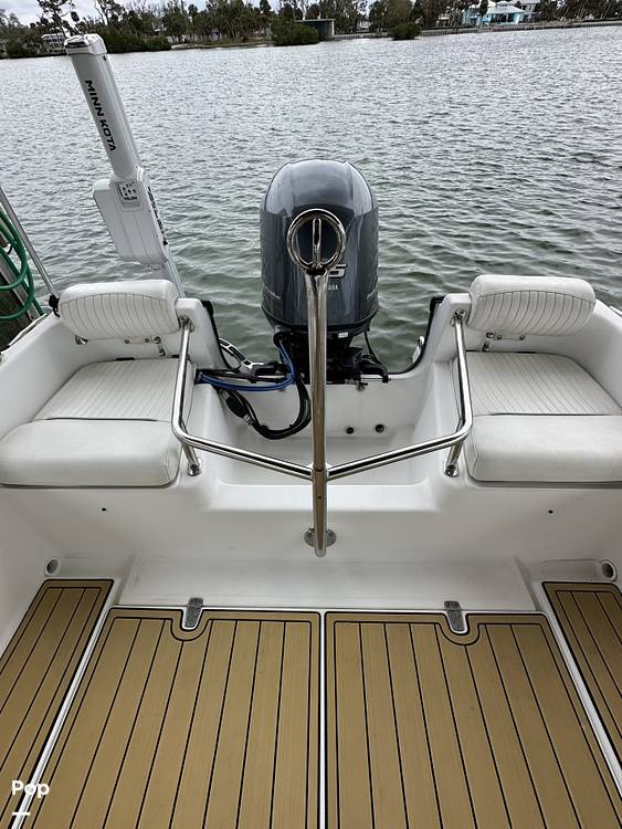 Slide: The Image of Boston Whaler Dauntless 17 1997 - 16