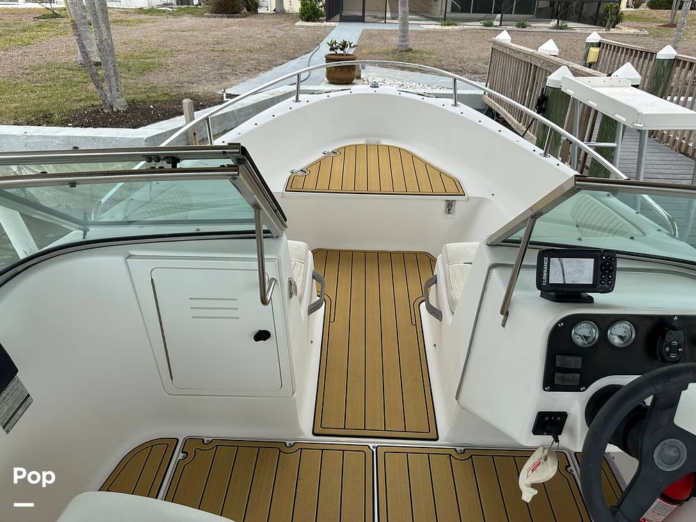 Slide: The Image of Boston Whaler Dauntless 17 1997 - 25