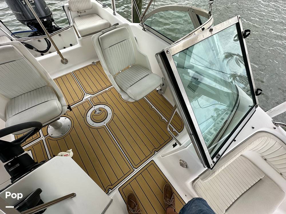 Slide: The Image of Boston Whaler Dauntless 17 1997 - 31
