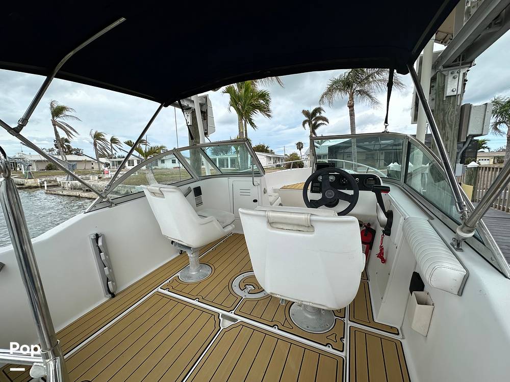 Slide: The Image of Boston Whaler Dauntless 17 1997 - 37