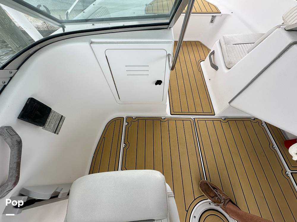 Slide: The Image of Boston Whaler Dauntless 17 1997 - 45