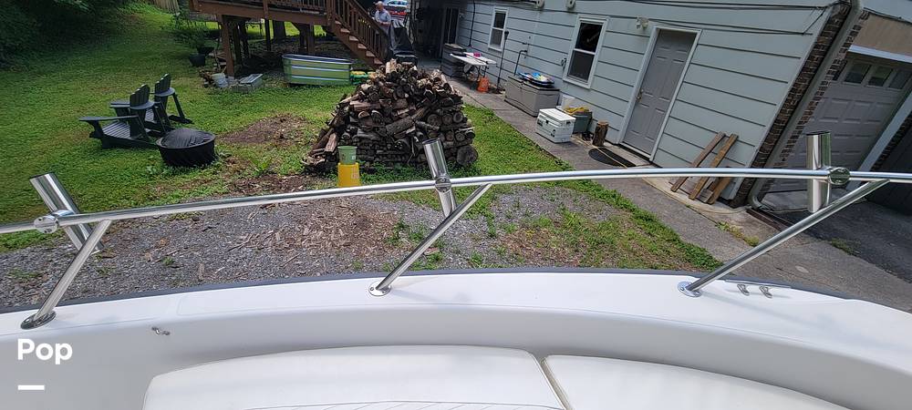 Slide: The Image of Boston Whaler DAUNTLESS 22 2000 - 15413364