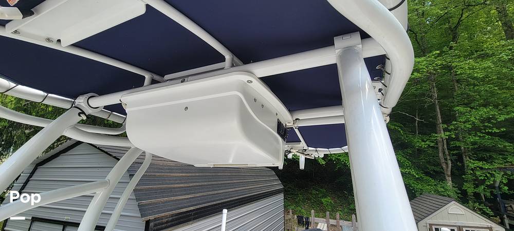 Slide: The Image of Boston Whaler DAUNTLESS 22 2000 - 15413365