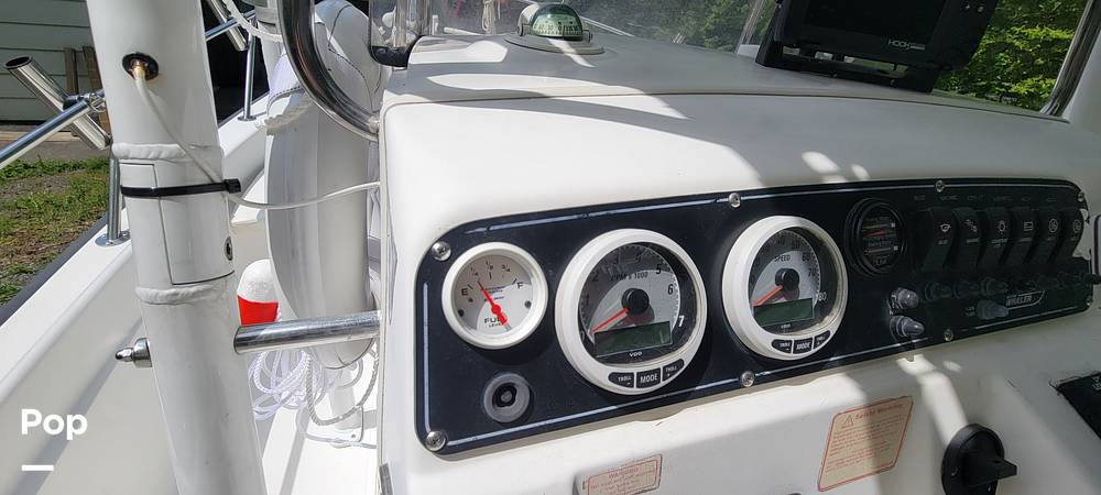 Slide: The Image of Boston Whaler DAUNTLESS 22 2000 - 15413369