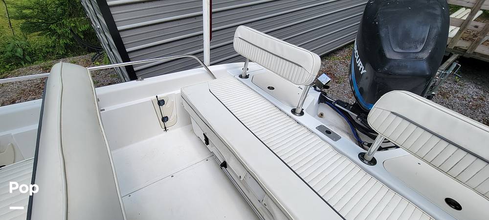 Slide: The Image of Boston Whaler DAUNTLESS 22 2000 - 15413381