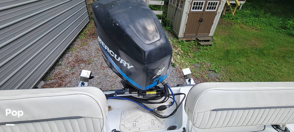 Slide: The Image of Boston Whaler DAUNTLESS 22 2000 - 15413383