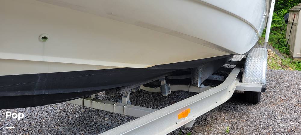 Slide: The Image of Boston Whaler DAUNTLESS 22 2000 - 15413392