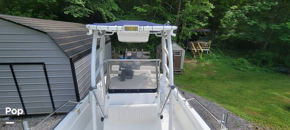 Slide: The Image of Boston Whaler DAUNTLESS 22 2000 - 15413356