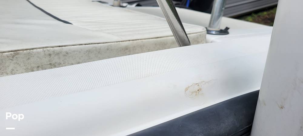 Slide: The Image of Boston Whaler DAUNTLESS 22 2000 - 15413395