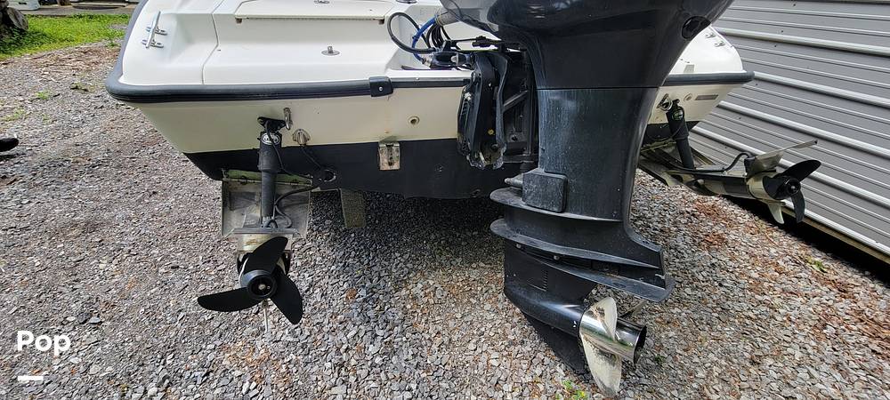 Slide: The Image of Boston Whaler DAUNTLESS 22 2000 - 15413398