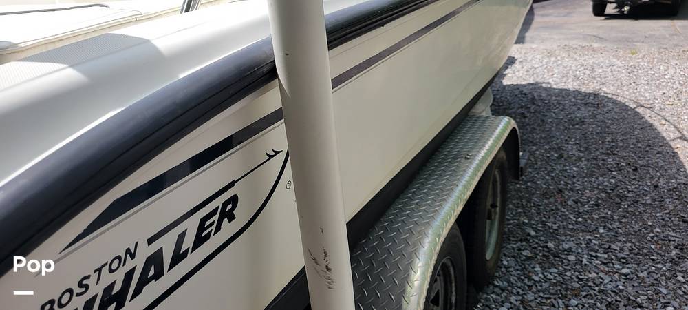 Slide: The Image of Boston Whaler DAUNTLESS 22 2000 - 15413402