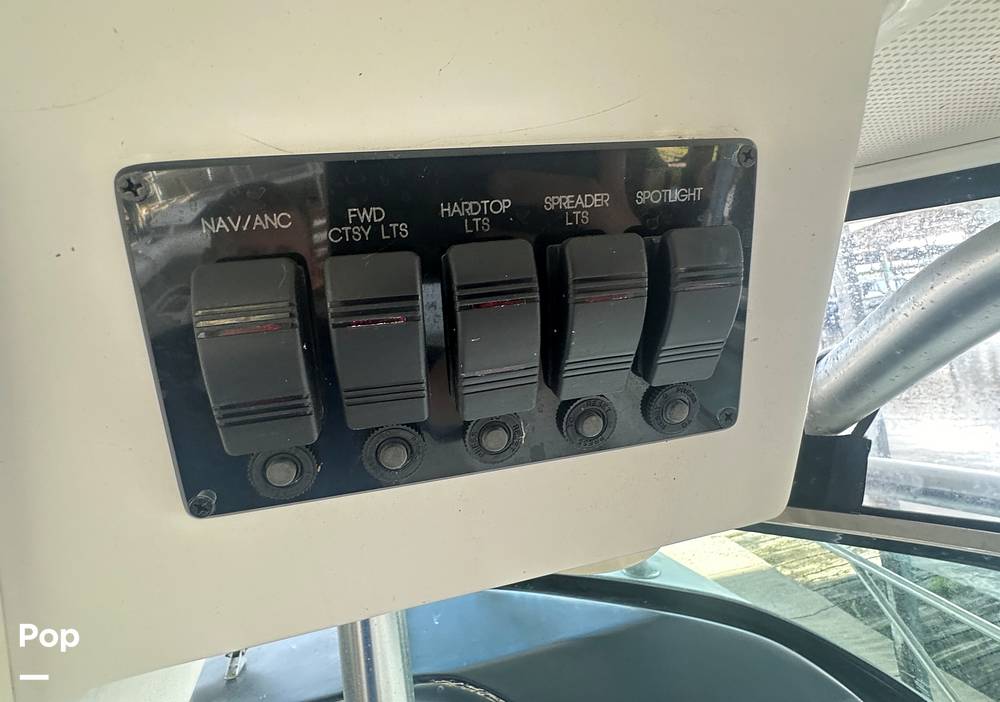 Slide: The Image of Boston Whaler Defiance 2000 - 14398885