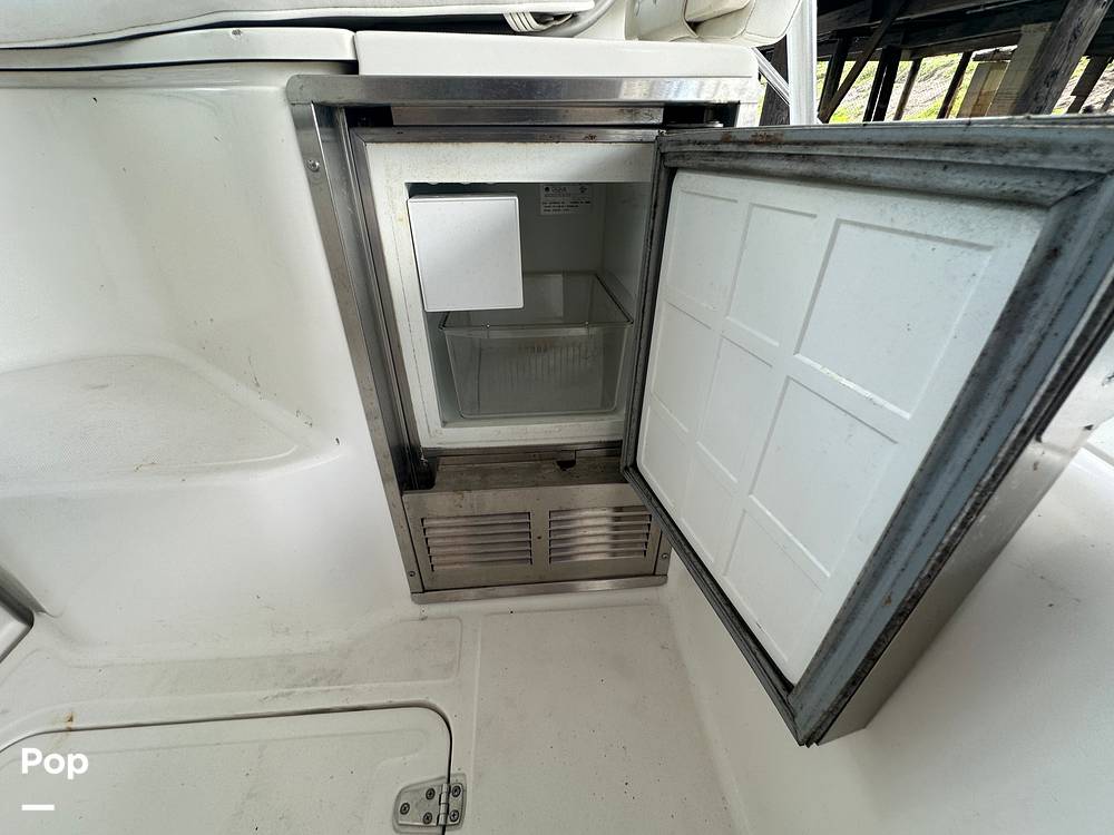 Slide: The Image of Boston Whaler Defiance 2000 - 14398936