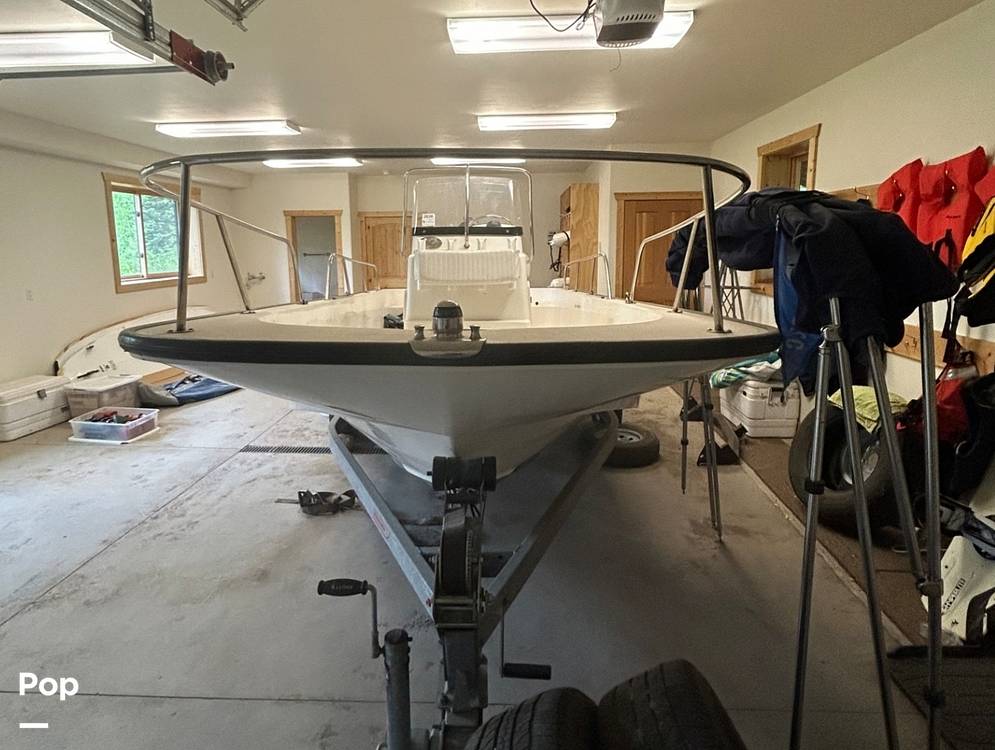 Slide: The Image of Boston Whaler Montauk 170 2016 - 15592057