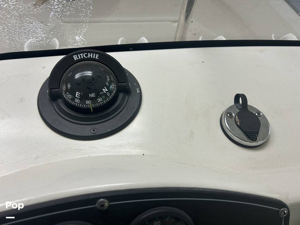 Slide: The Image of Boston Whaler Montauk 170 2016 - 15647030