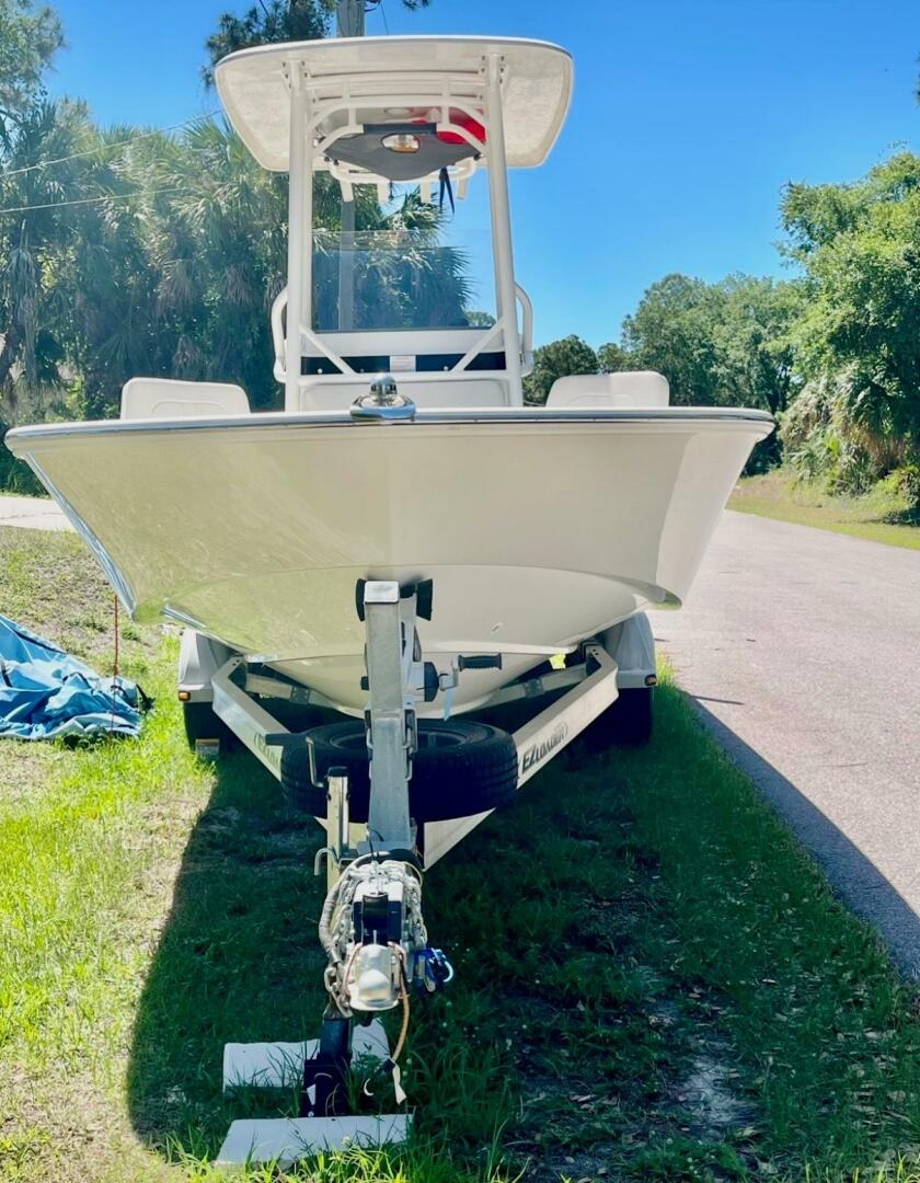 Slide: The Image of Boston Whaler Montauk 210 2019 - 4979770