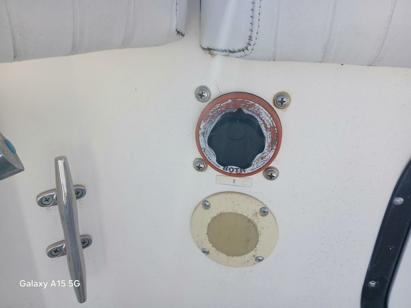 Slide: The Image of Boston Whaler Offshore 1998 - 5171698