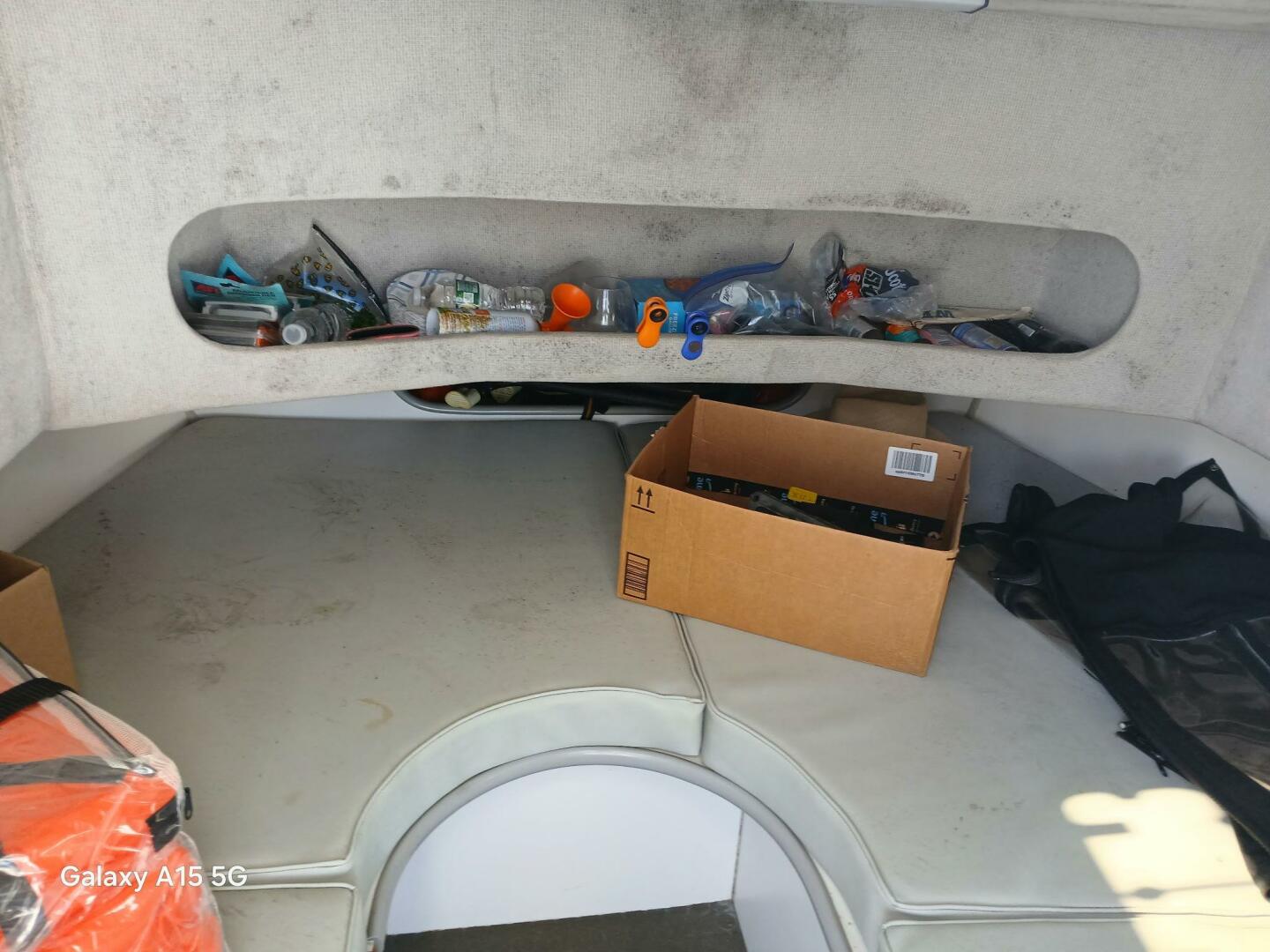 Slide: The Image of Boston Whaler Offshore 1998 - 5171703
