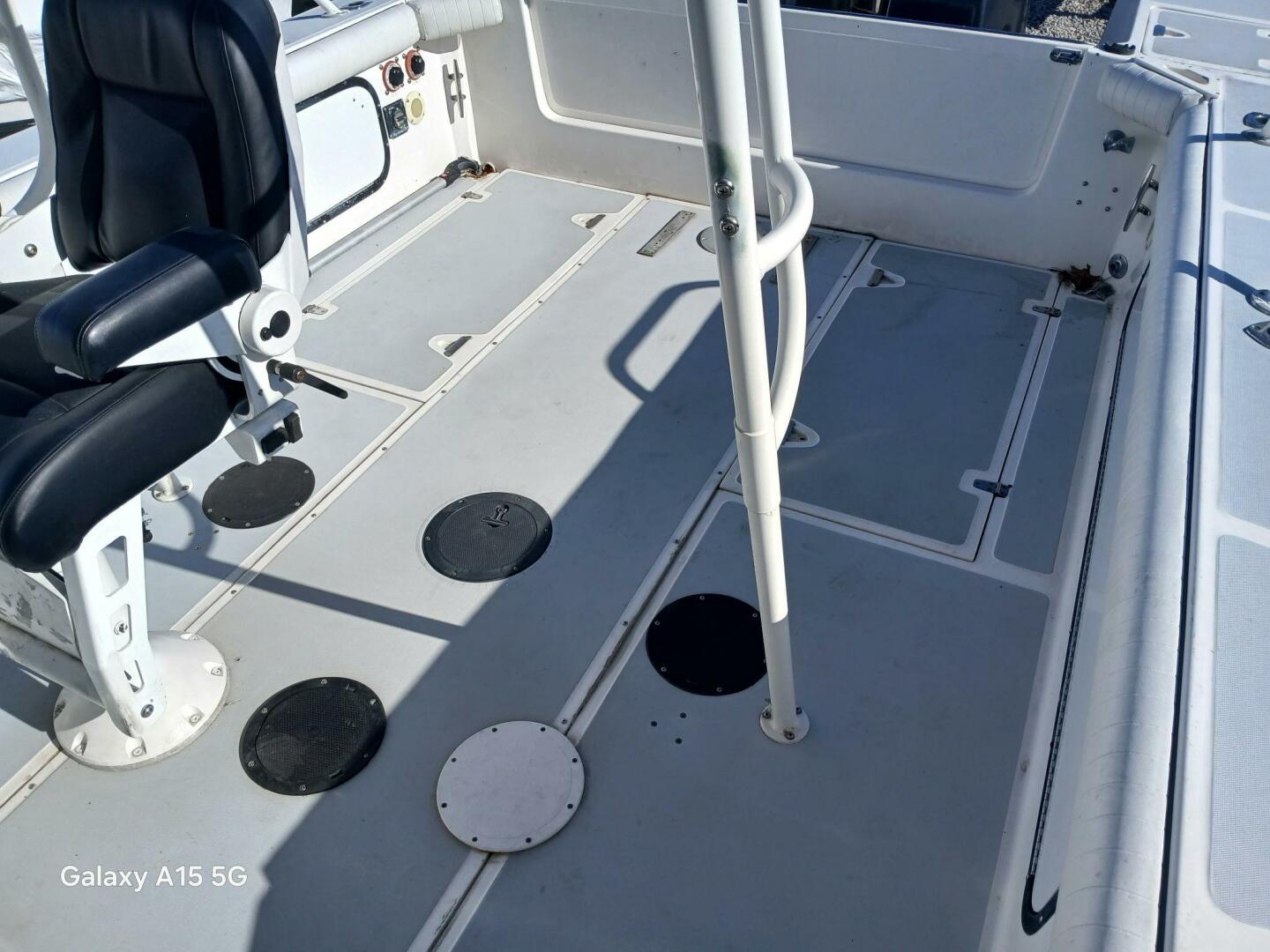 Slide: The Image of Boston Whaler Offshore 1998 - 5171719