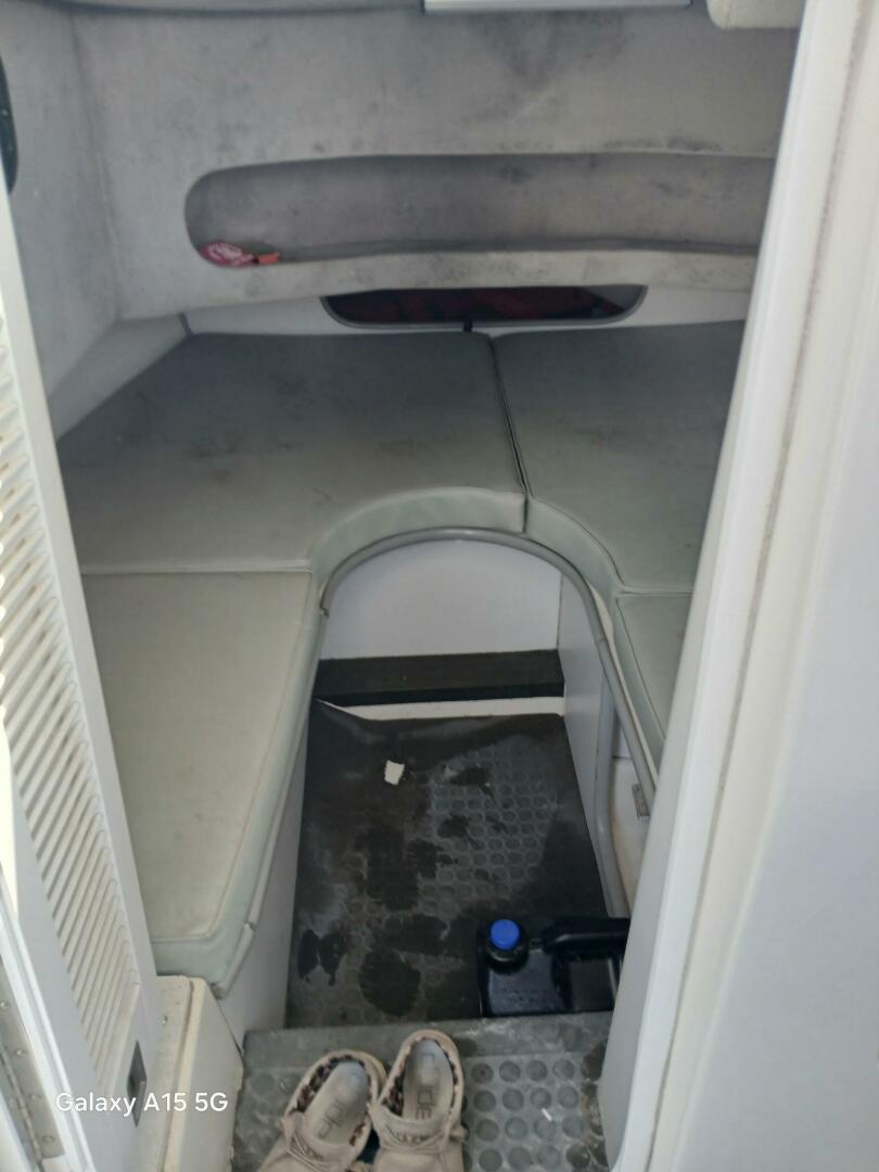 Slide: The Image of Boston Whaler Offshore 1998 - 5171681