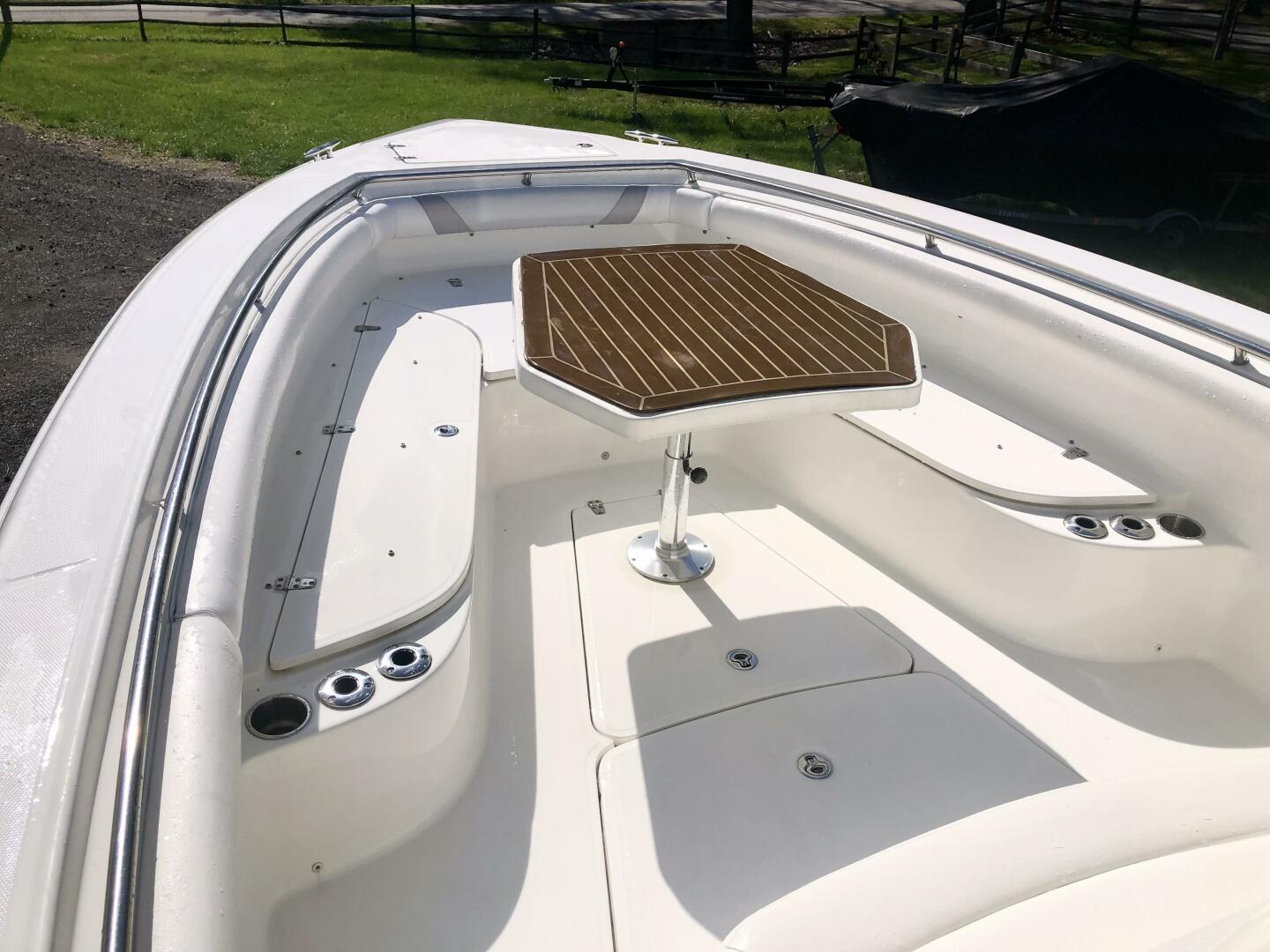 Slide: The Image of Boston Whaler Outrage 2016 - 5256929