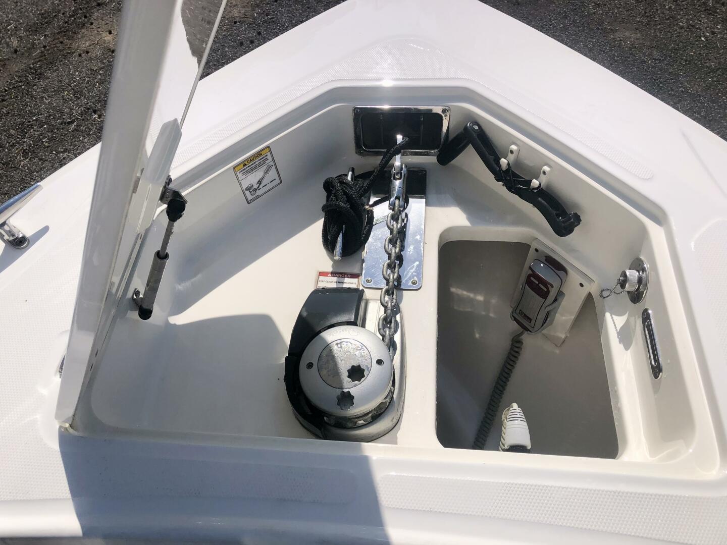 Slide: The Image of Boston Whaler Outrage 2016 - 5256927