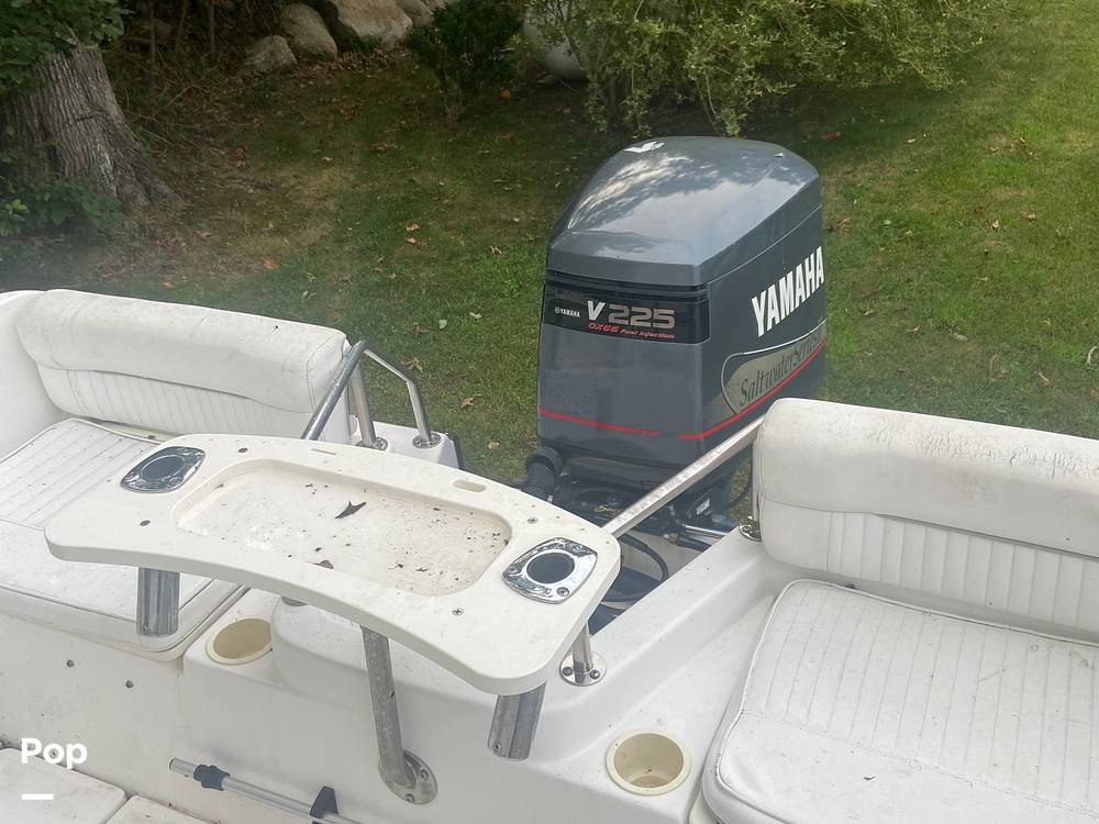 Slide: The Image of Boston Whaler Outrage 21 2001 - 13945938