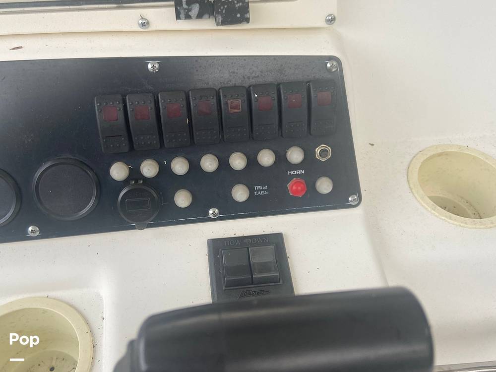 Slide: The Image of Boston Whaler Outrage 21 2001 - 13945948