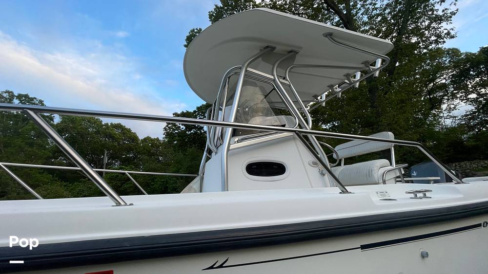 Slide: The Image of Boston Whaler Outrage 21 2001 - 14292483