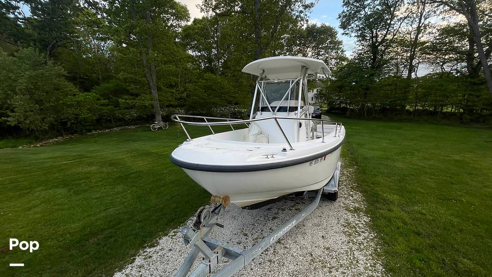 Slide: The Image of Boston Whaler Outrage 21 2001 - 14292490