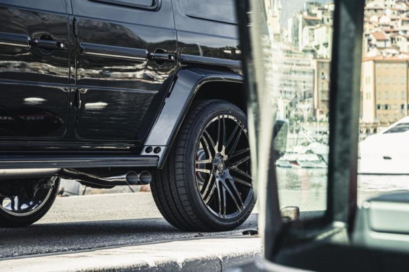 Slide: The Image of Brabus Shadow 500 Cabin 2023 - 3426650