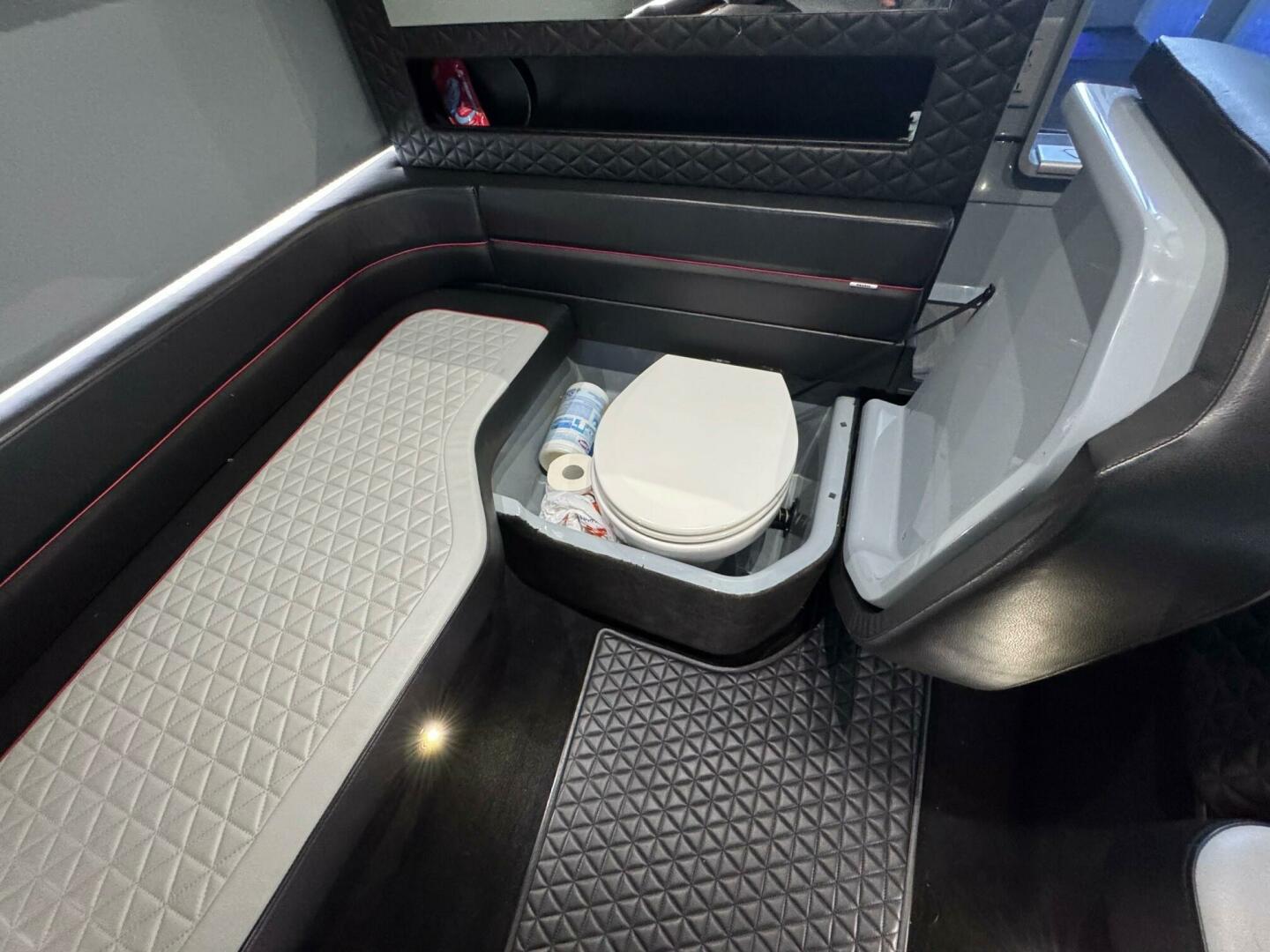 Slide: The Image of Brabus Shadow 900 2022 - 5316228