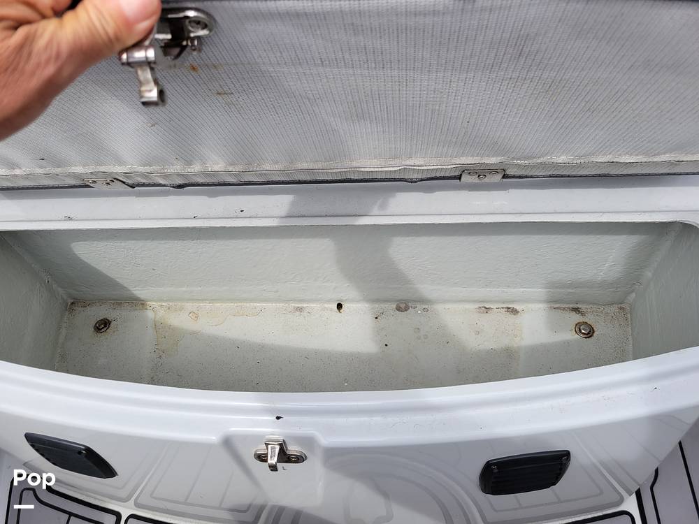 Slide: The Image of Brig Navigator Adventurer 570H 2019 - 15370240