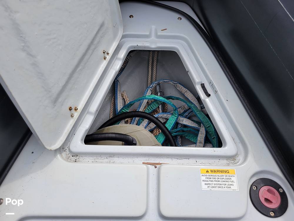 Slide: The Image of Brig Navigator Adventurer 570H 2019 - 15370242