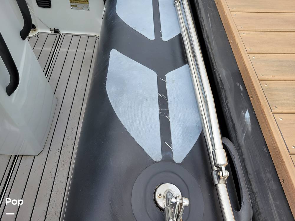 Slide: The Image of Brig Navigator Adventurer 570H 2019 - 15370245