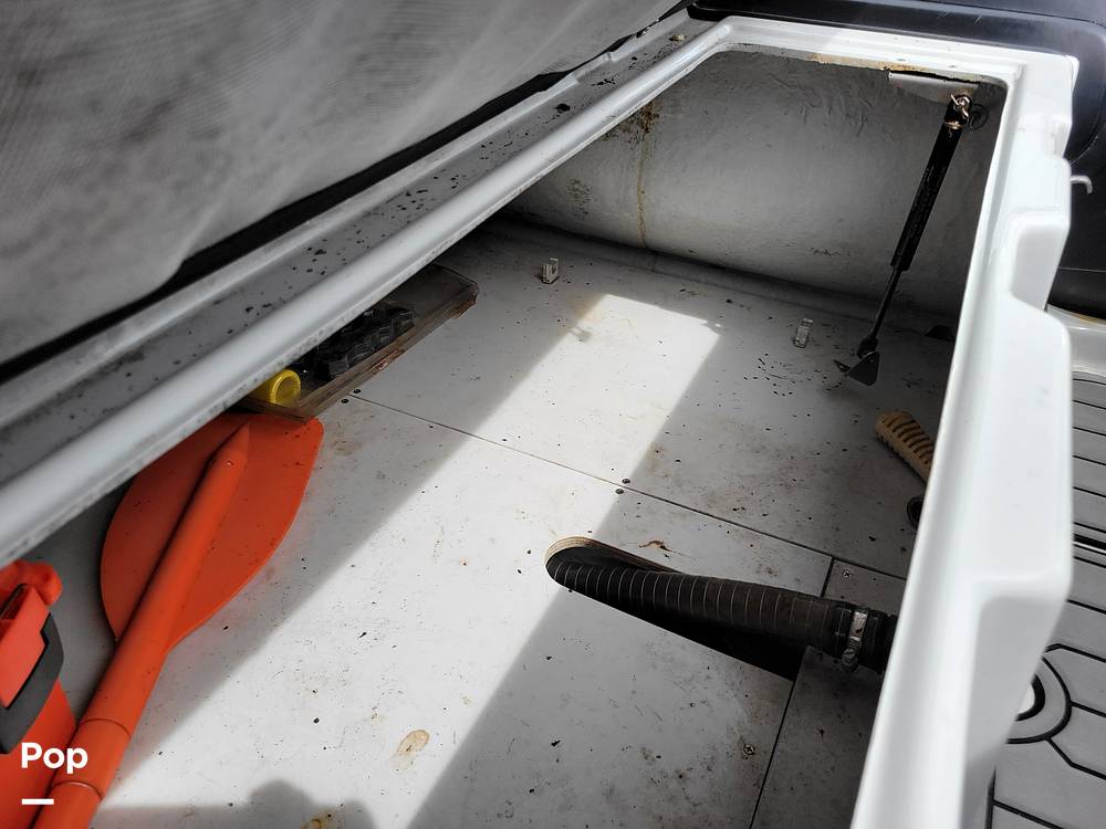 Slide: The Image of Brig Navigator Adventurer 570H 2019 - 15370248