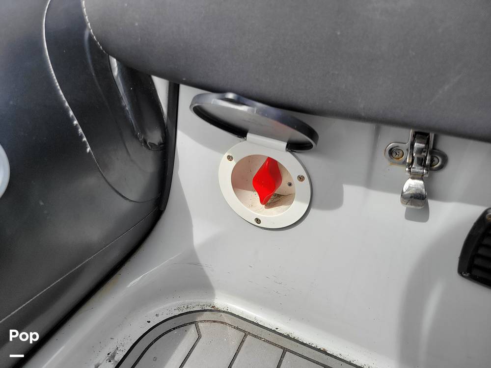 Slide: The Image of Brig Navigator Adventurer 570H 2019 - 15370252